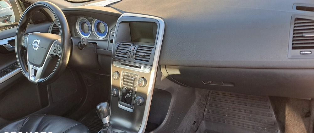 Volvo XC 60 cena 52900 przebieg: 235000, rok produkcji 2011 z Stepnica małe 137